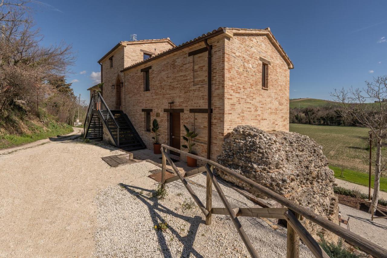 Porta Gemina History Lodge Urbisaglia ภายนอก รูปภาพ