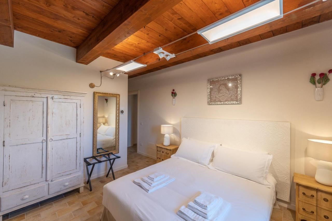Porta Gemina History Lodge Urbisaglia ภายนอก รูปภาพ